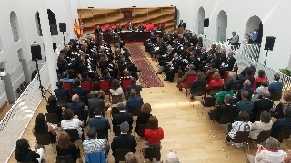 Han estado presentes numerosas autoridades judiciales y civiles